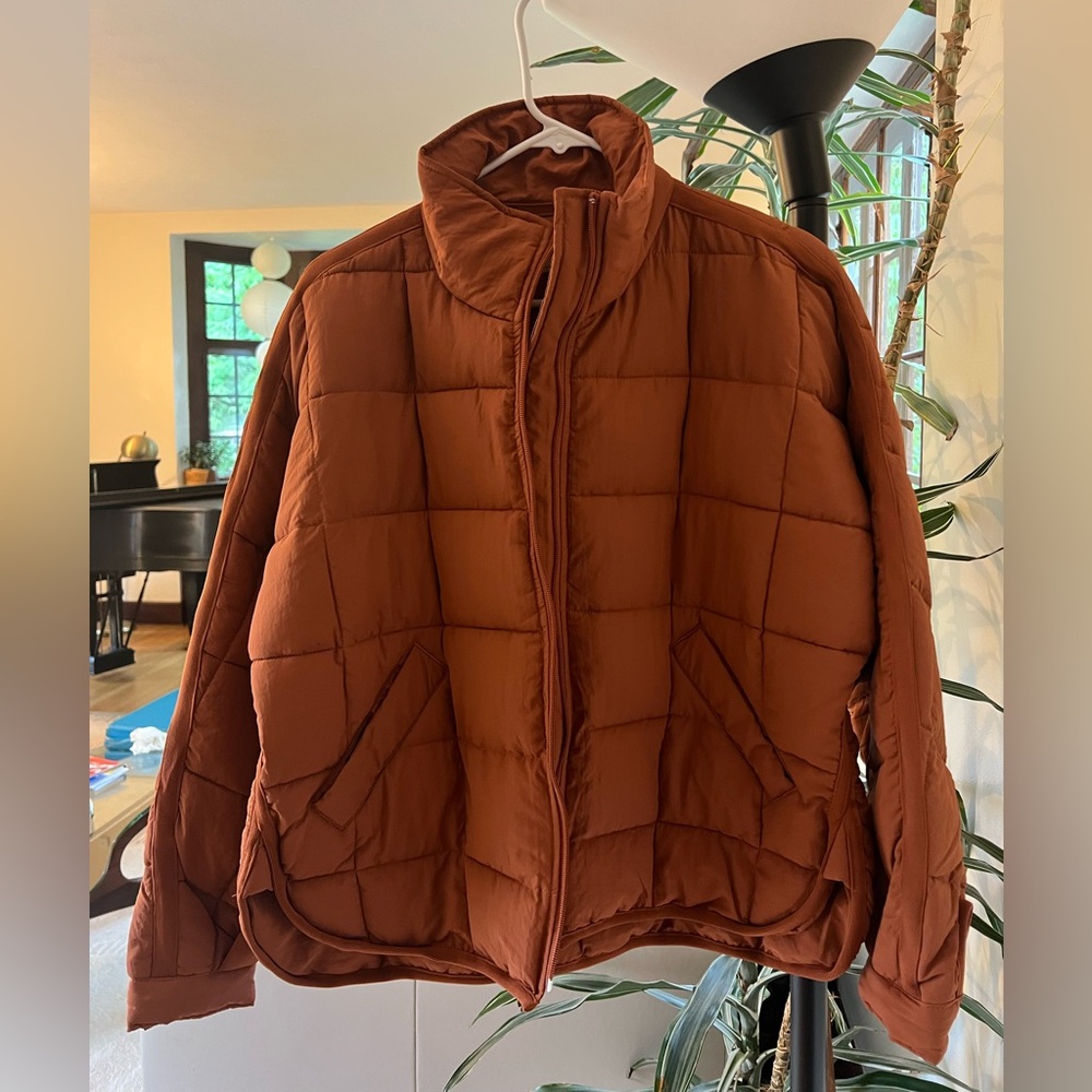By Together Women’s Brown Rust Color Puffer Jacket Quilted Insulated size S NEW